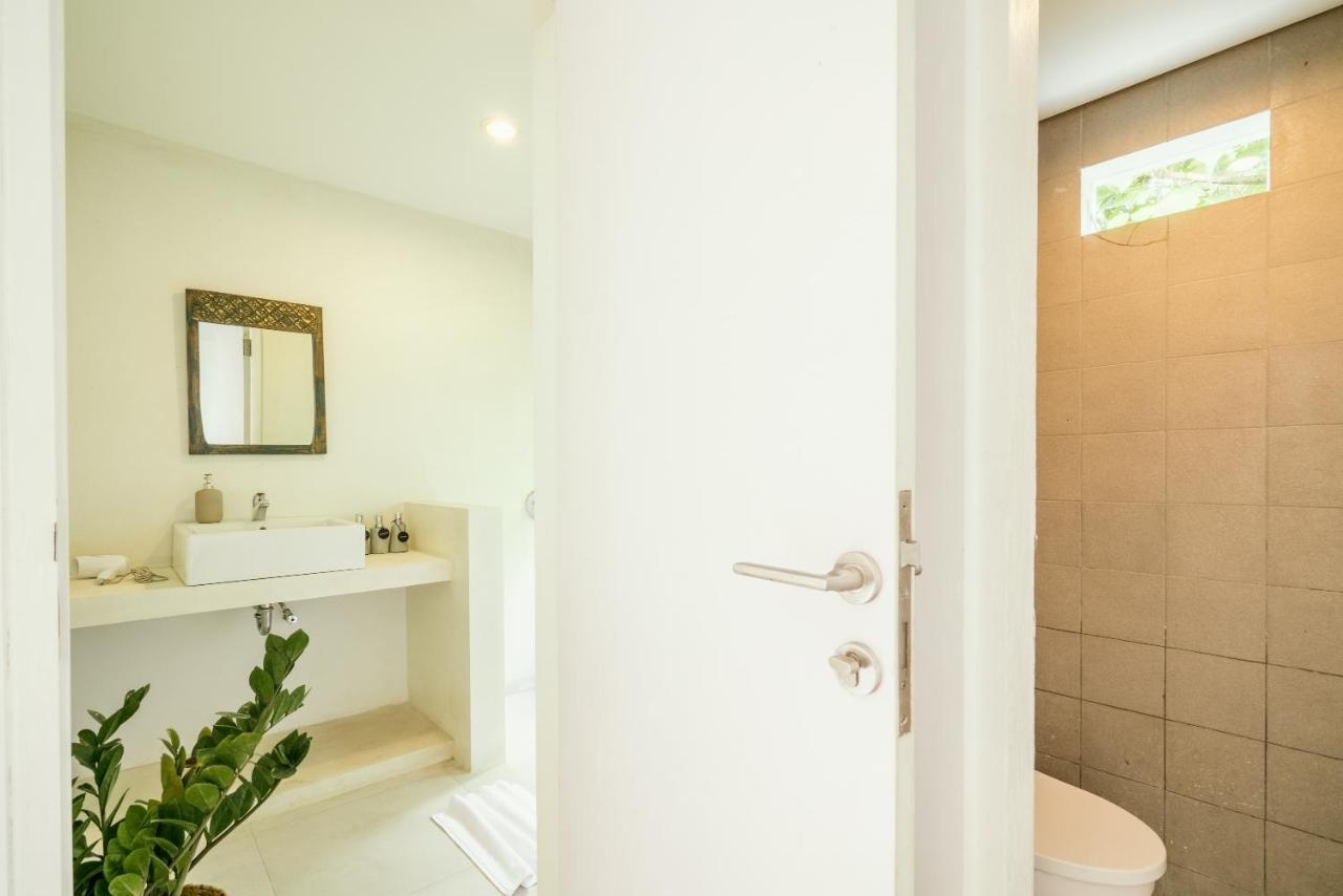 Batu Belig Living Managed By Cpm Bali Apartment Seminyak Exterior foto