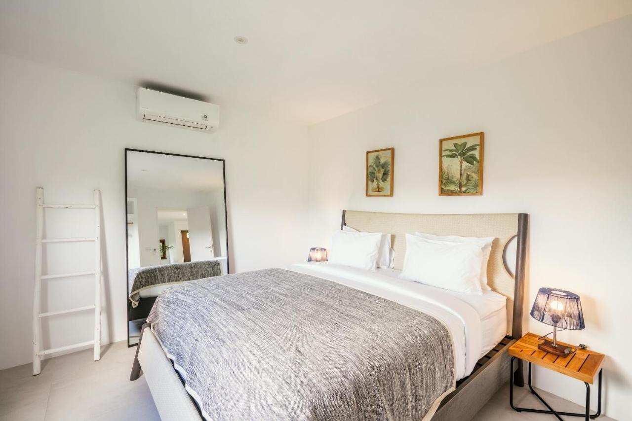 Batu Belig Living Managed By Cpm Bali Apartment Seminyak Exterior foto